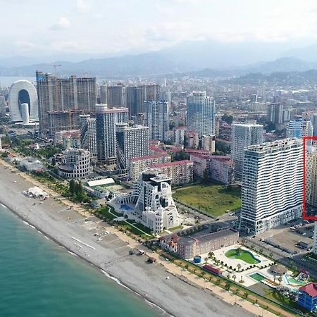 Rezal Plaza Batumi Apartment Bagian luar foto