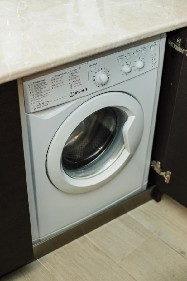 Rezal Plaza Batumi Apartment Bagian luar foto